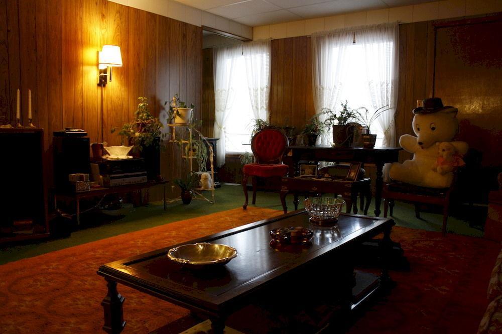 Bay Lake Inn - Frontiersman Motel Latchford Εξωτερικό φωτογραφία