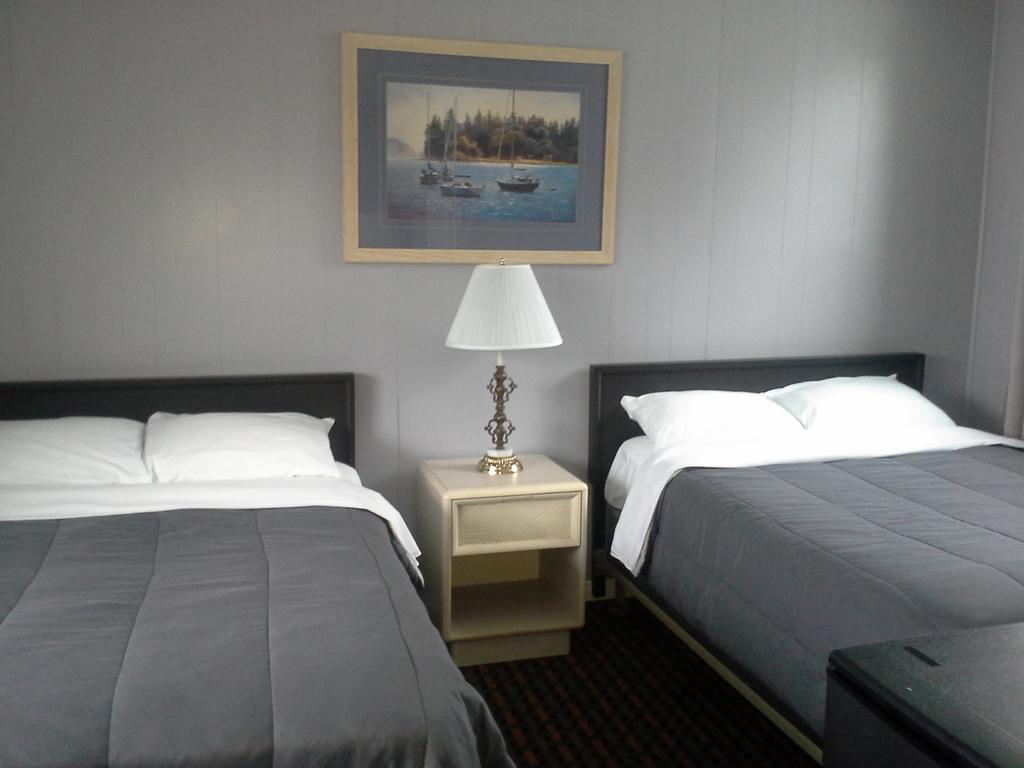 Bay Lake Inn - Frontiersman Motel Latchford Εξωτερικό φωτογραφία